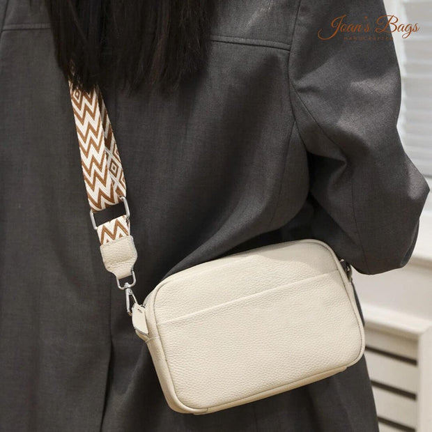 Samantha’s Sleek Charm | Shoulder Bag